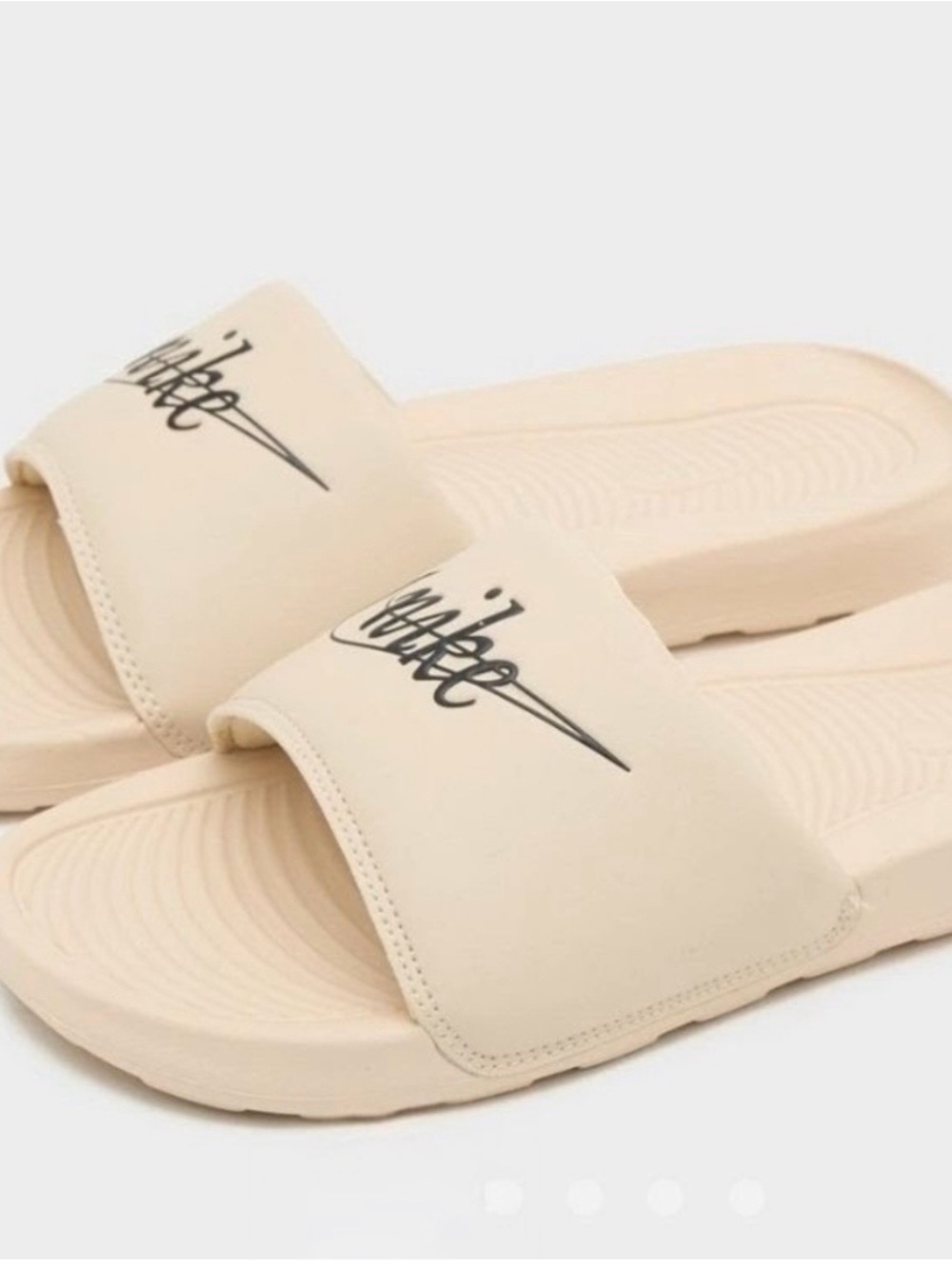 LIKE NEW NIKE Womens Victori One Slide 7 Sand Drift Beige Script Logo